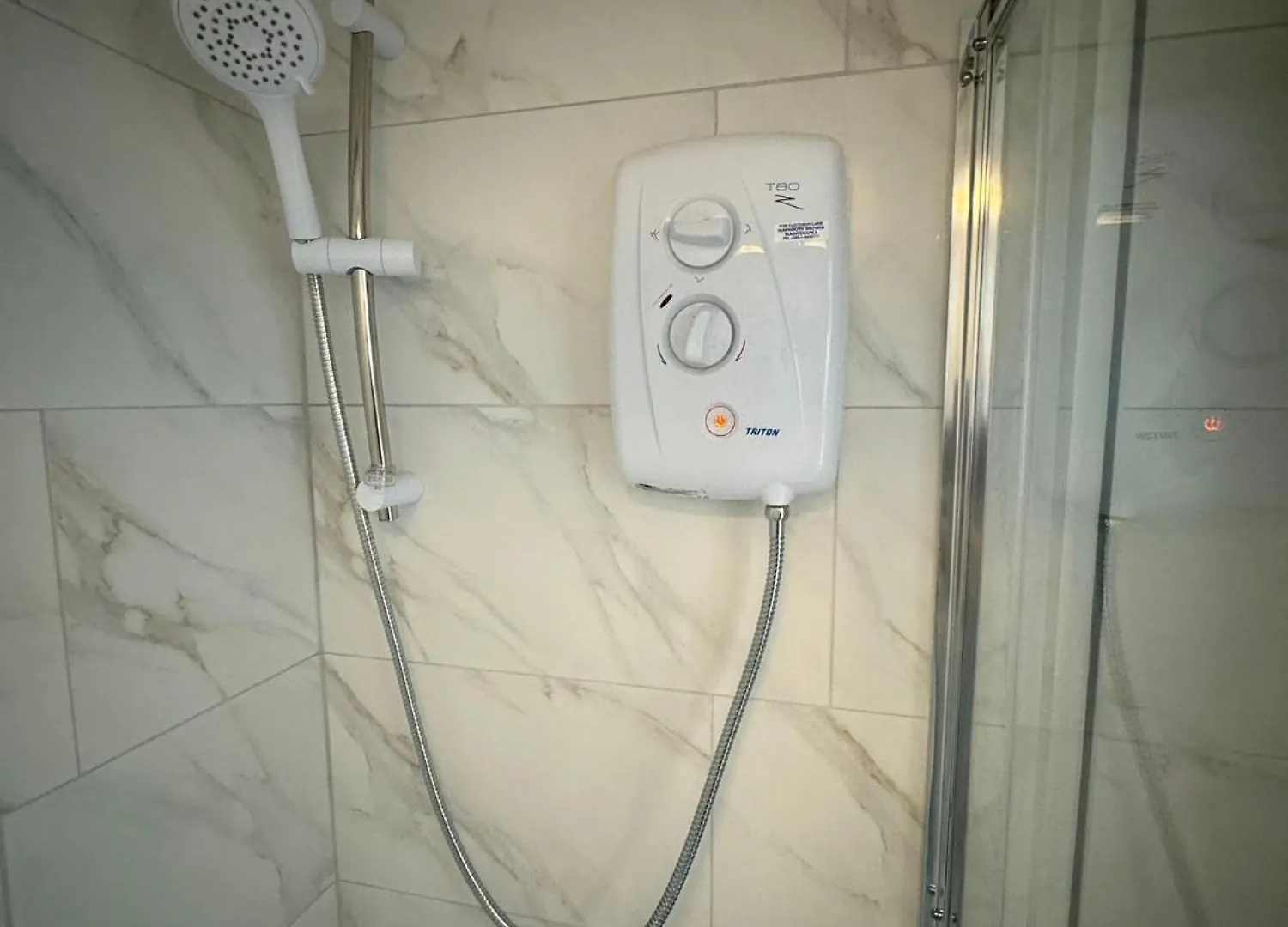 Cosy Apartment Near City Center Dublin 0*,